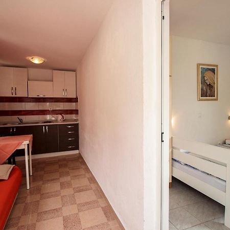 Mrkonjic Branko & Marija Apartmani Omiš Eksteriør bilde