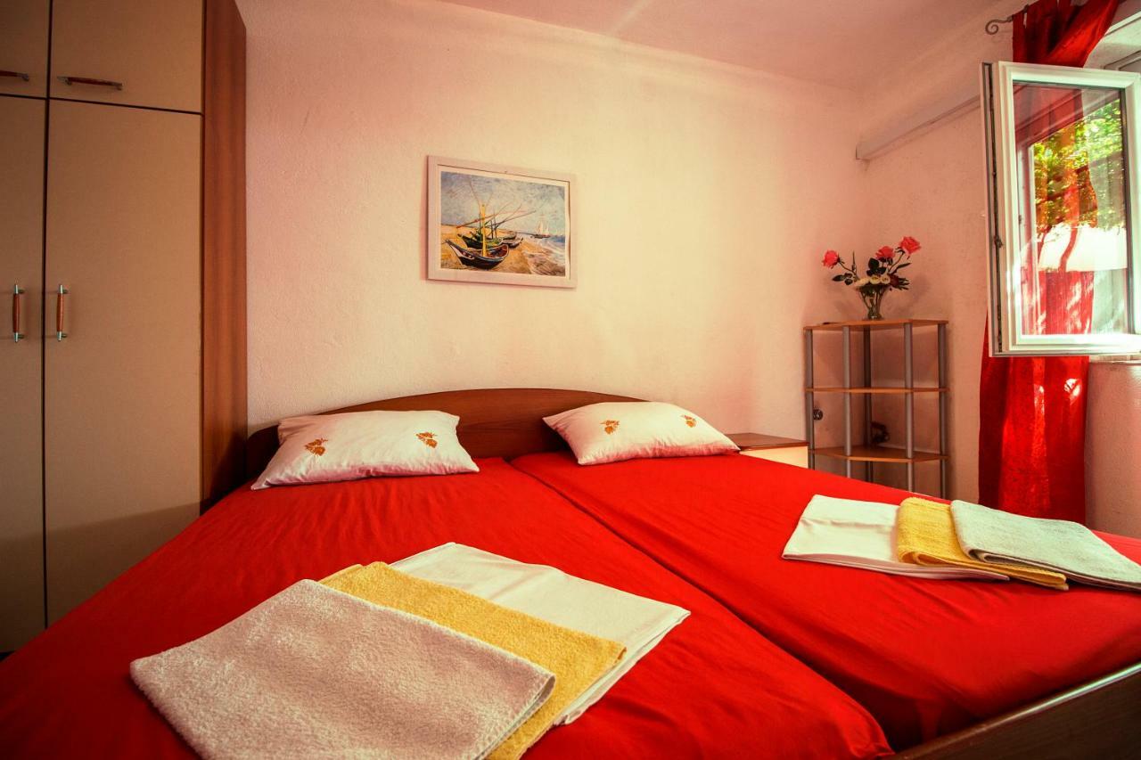 Mrkonjic Branko & Marija Apartmani Omiš Eksteriør bilde
