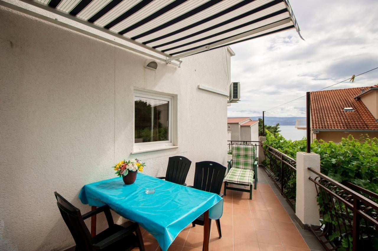Mrkonjic Branko & Marija Apartmani Omiš Eksteriør bilde