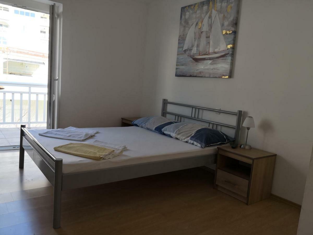 Mrkonjic Branko & Marija Apartmani Omiš Eksteriør bilde