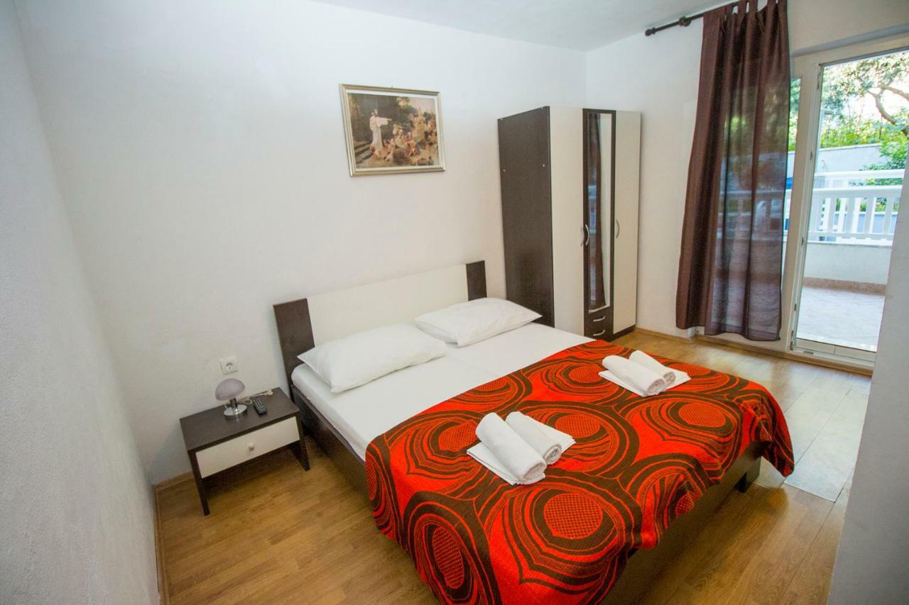 Mrkonjic Branko & Marija Apartmani Omiš Eksteriør bilde