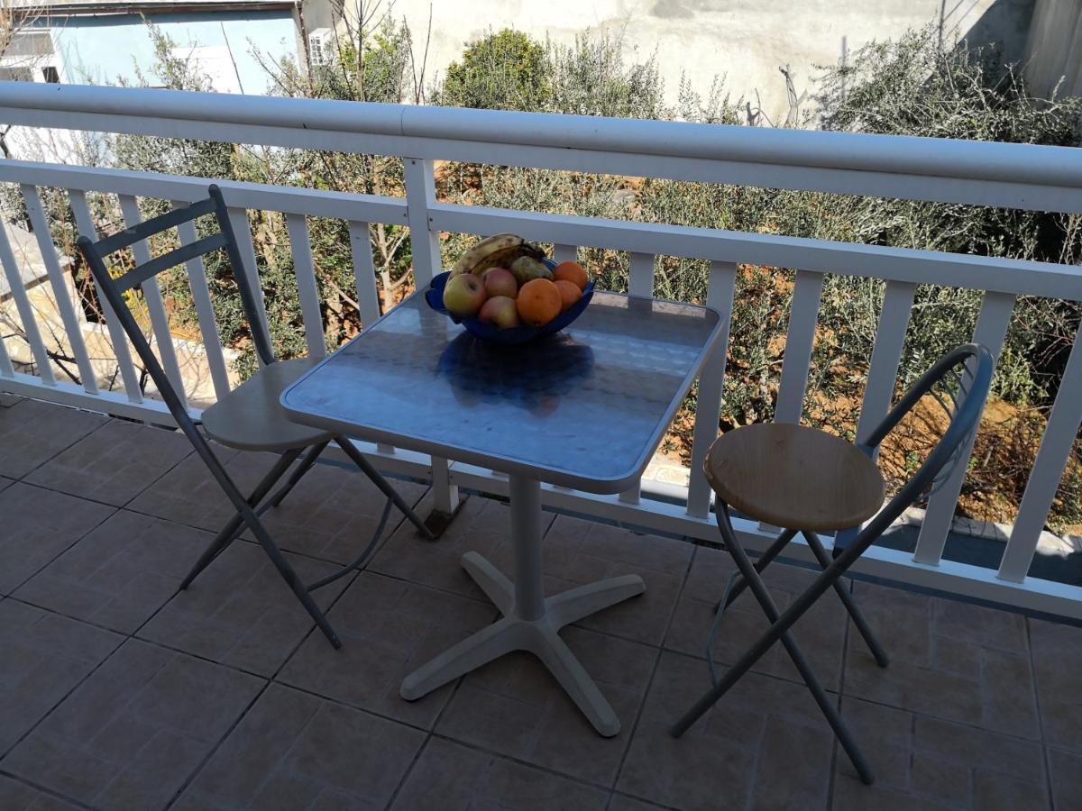 Mrkonjic Branko & Marija Apartmani Omiš Eksteriør bilde